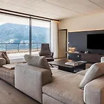 Arua Private * 梅拉诺