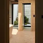 Arua Private 山林小屋 *