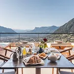 Arua Private 山林小屋