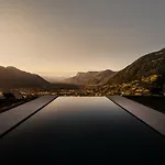 Arua Private
