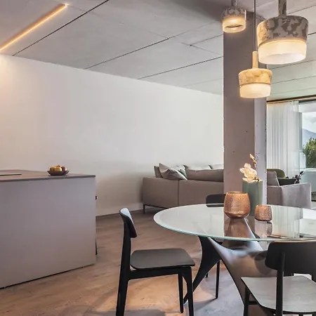 Деревянный коттедж Arua Private