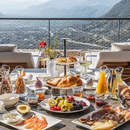 Arua Private Деревянный коттедж