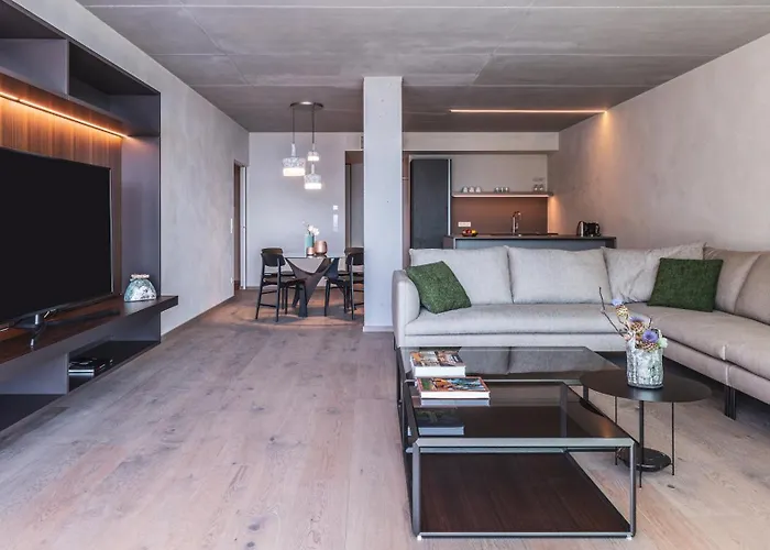 Arua Private 山林小屋