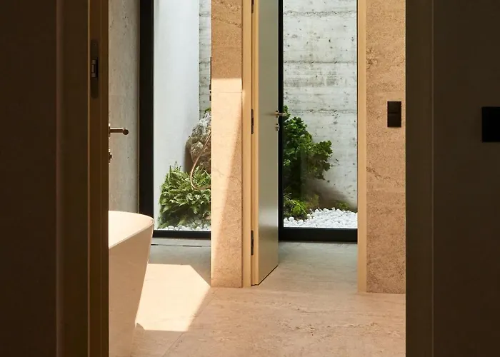 Arua Private 山林小屋 *