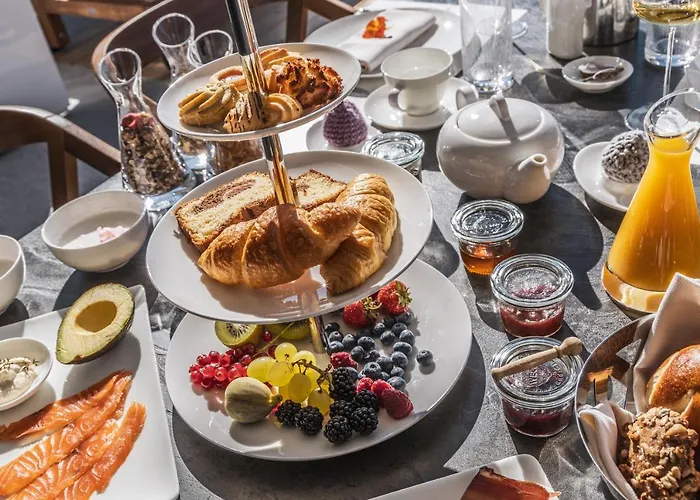 Arua Private 메라노